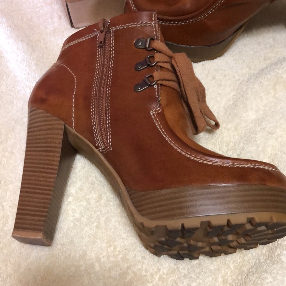 Mia Womens Brown Lace Up w/zipper Rubber soled 5” Heel Ankle Boots 10 Chunky - Picture 8 of 12